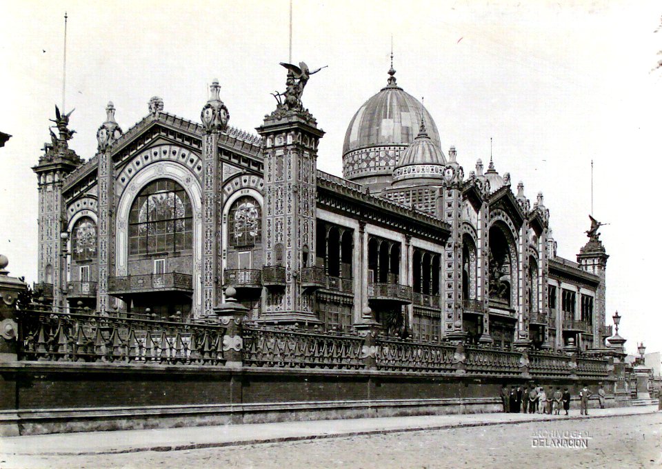 Buenos Aires - Pabellón Argentino de la Exposición Universal de París en Plaza San Martín