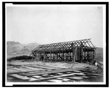 Building at Conger in course of erection, Aug. 1881 LCCN2006676098