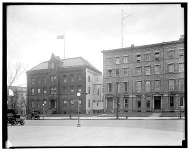 Building, B St., SE LOC hec.13558