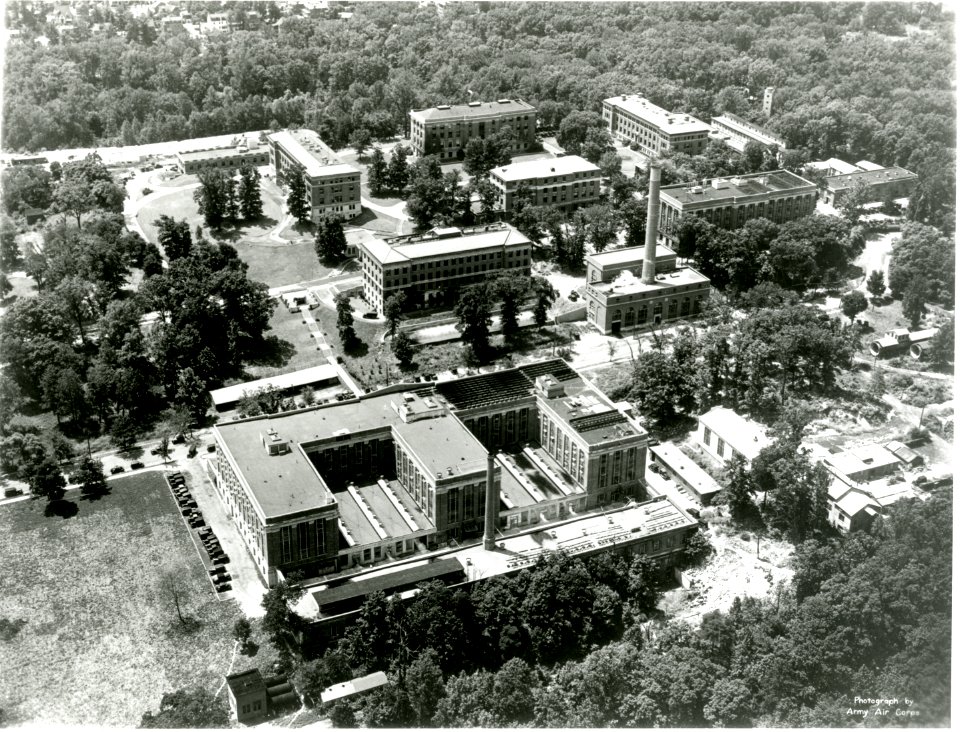 BuildingsonOldCampus 017