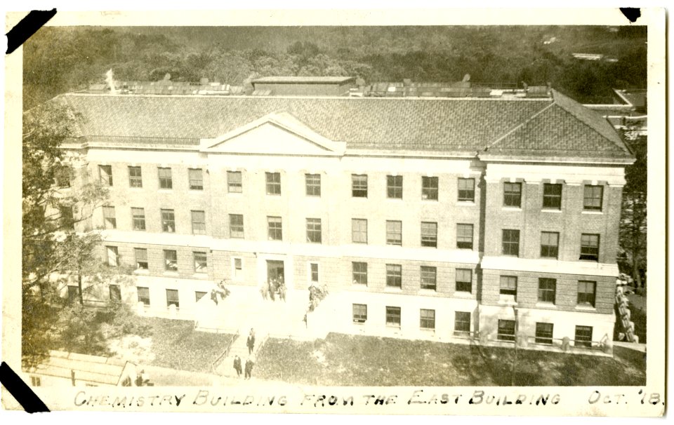 BuildingsonOldCampus 030