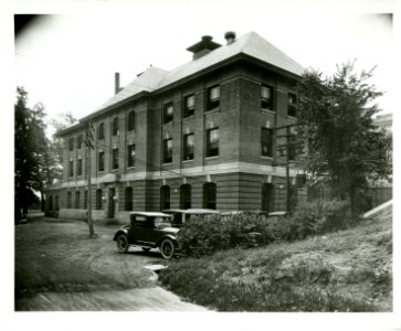 BuildingsonOldCampus 034