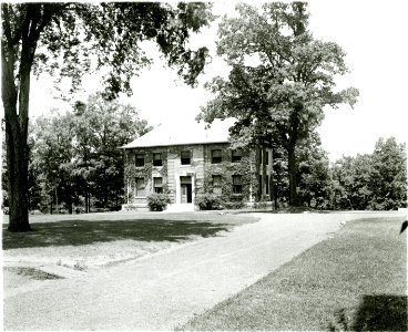 BuildingsonOldCampus 016
