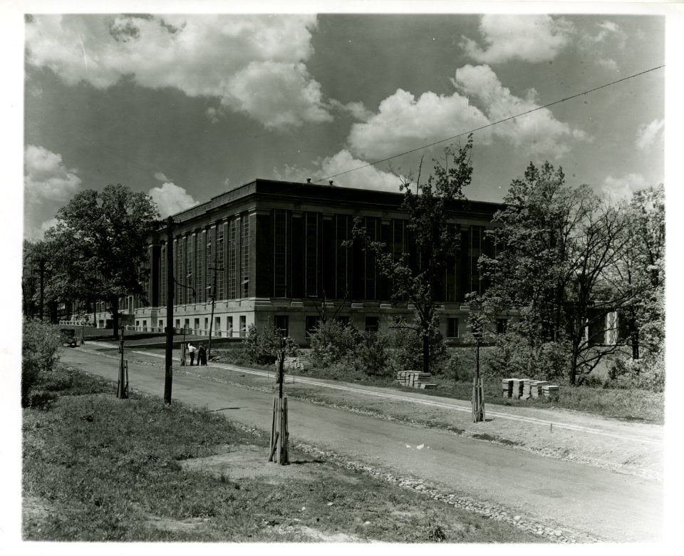 BuildingsonOldCampus 032