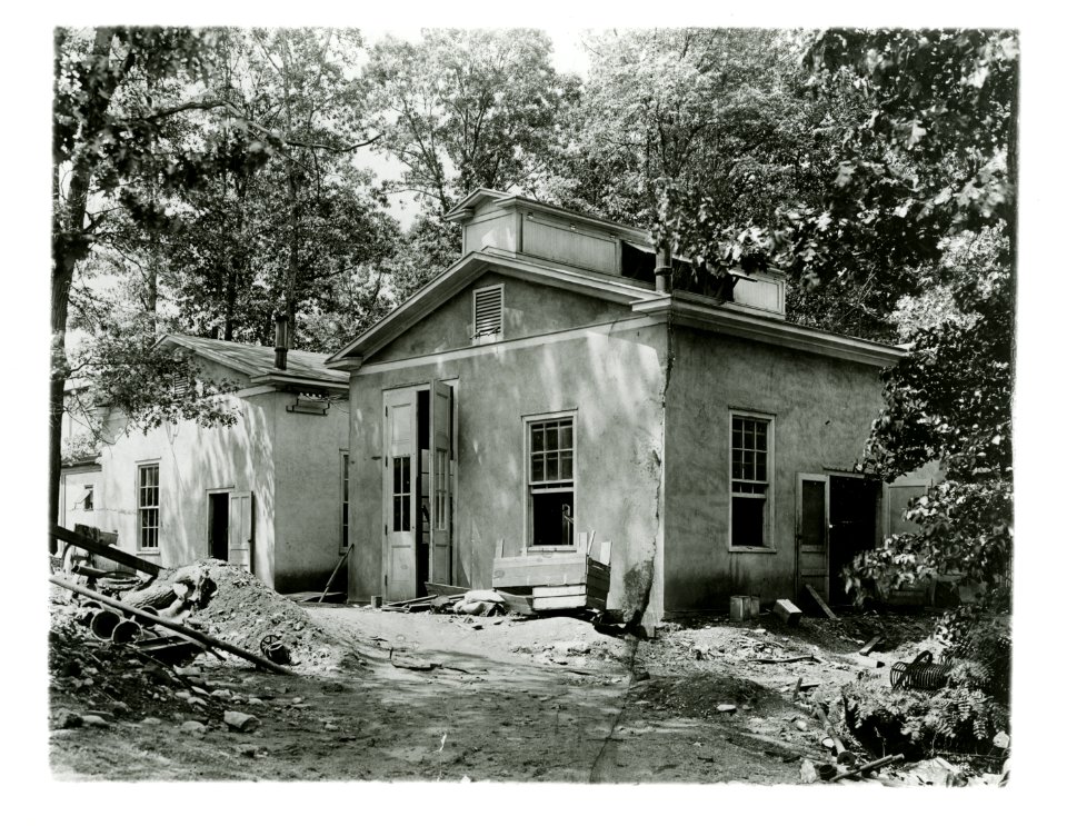 BuildingsonOldCampus 040