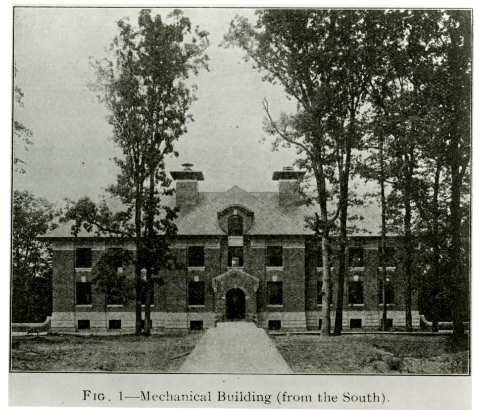 BuildingsonOldCampus 064