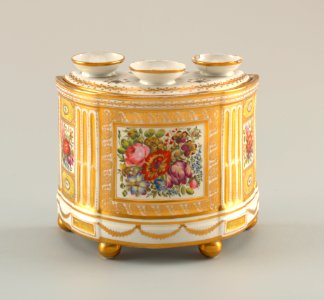 Bulb Pot, ca. 1795 (CH 18312419)