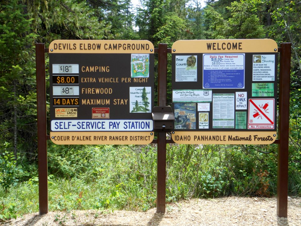 Bulletin boards at Devil's Elbow Campground (26920851338)