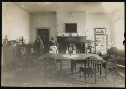 Bulloch Hall dining room, scene of marriage of President Roosevelt's parents LCCN2012646961