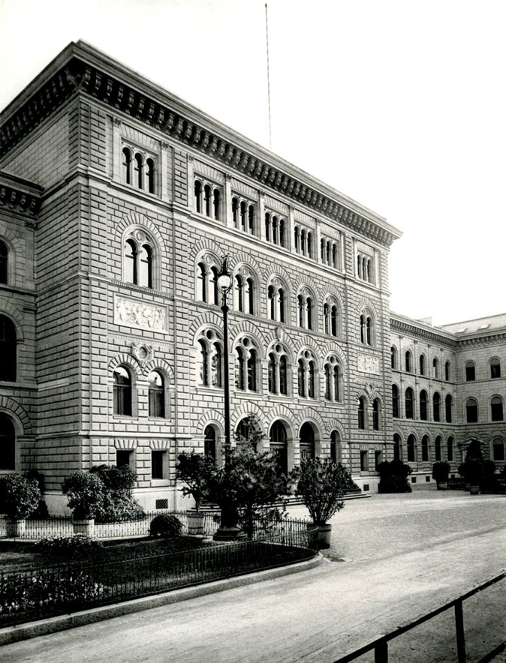 Bundeshaus-Ostbau 1895