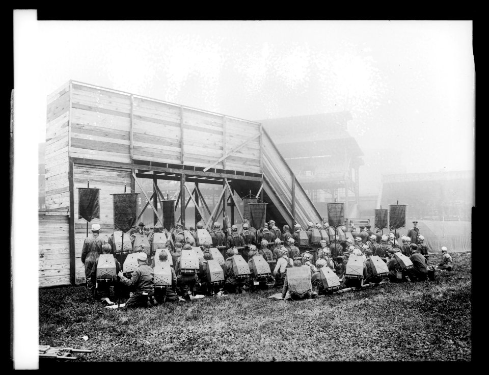 Bureau of Mines, life saving drill LCCN2016852036
