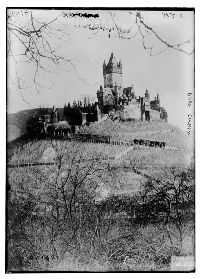 Burg Cochem LCCN2014708640