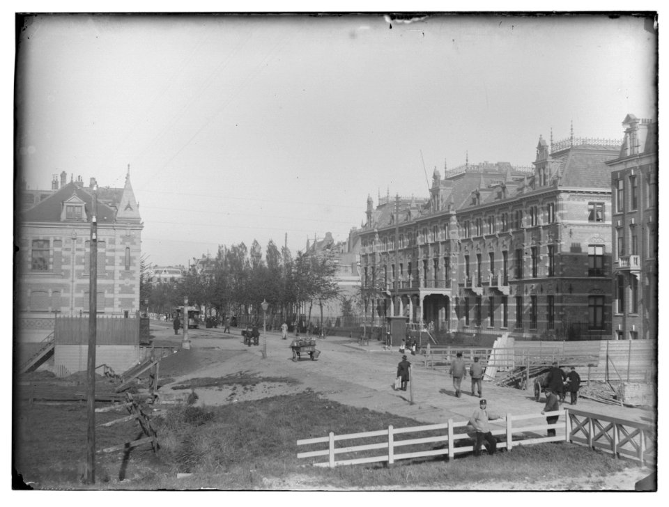 Burgerziekenhuis, Linnaeusstraat 89 Jacob Olie (max res)