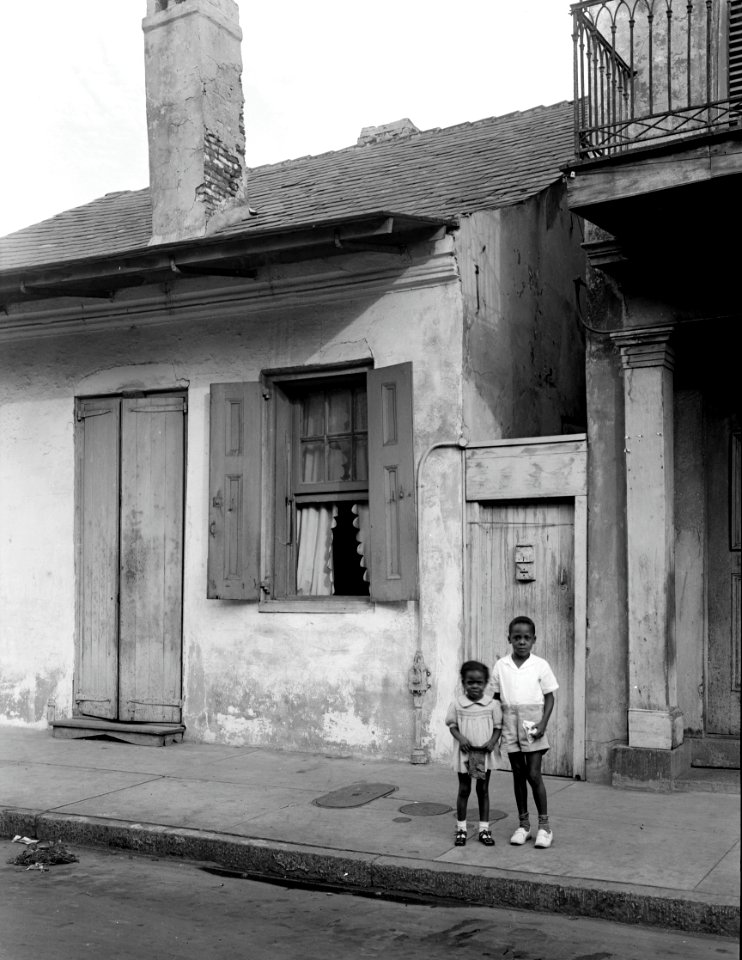 Burgundy Street La Rionada Cottage New Orleans 1938 with Two Children