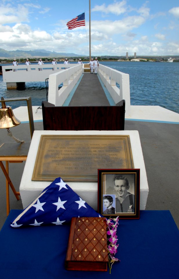 Burial ceremony at Pearl Harbor DVIDS118389