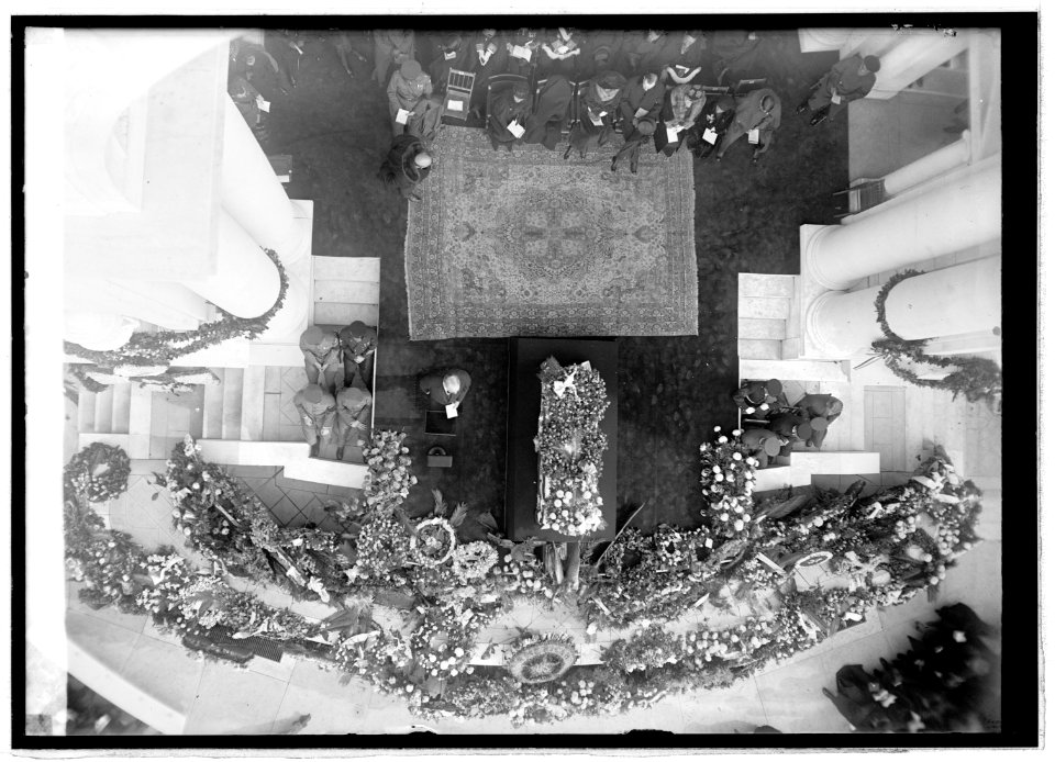 Burial of an Unknown soldier, (11-9-21) LCCN2016845787