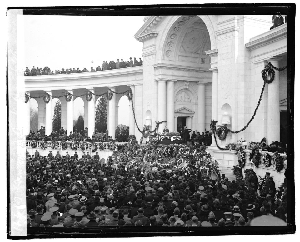 Burial of an unknown soldier LOC npcc.05345