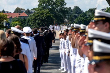 Burial of John McCain 180902-N-OI810-602 (30567732738)