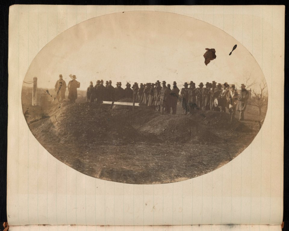 Burial of Union soldier at Camp Griffin, Langley, Virginia LCCN2014646382