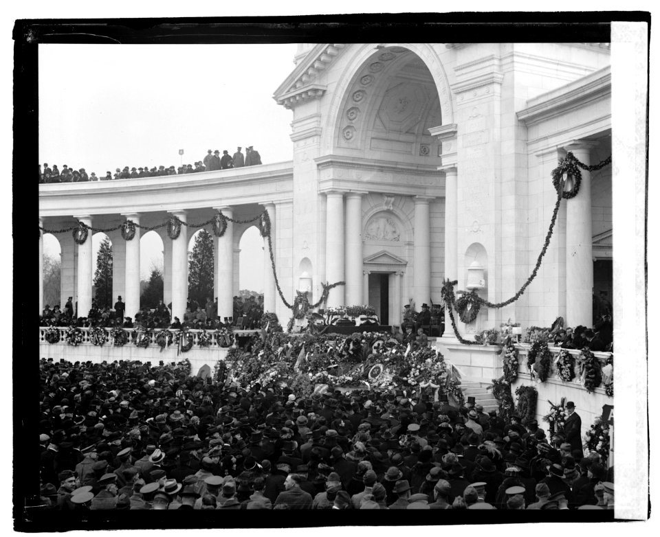 Burial of an unknown soldier LOC npcc.05346