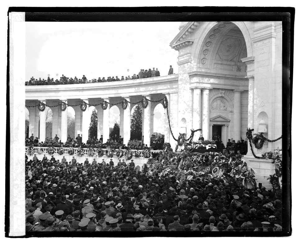 Burial of an unknown soldier LOC npcc.05350