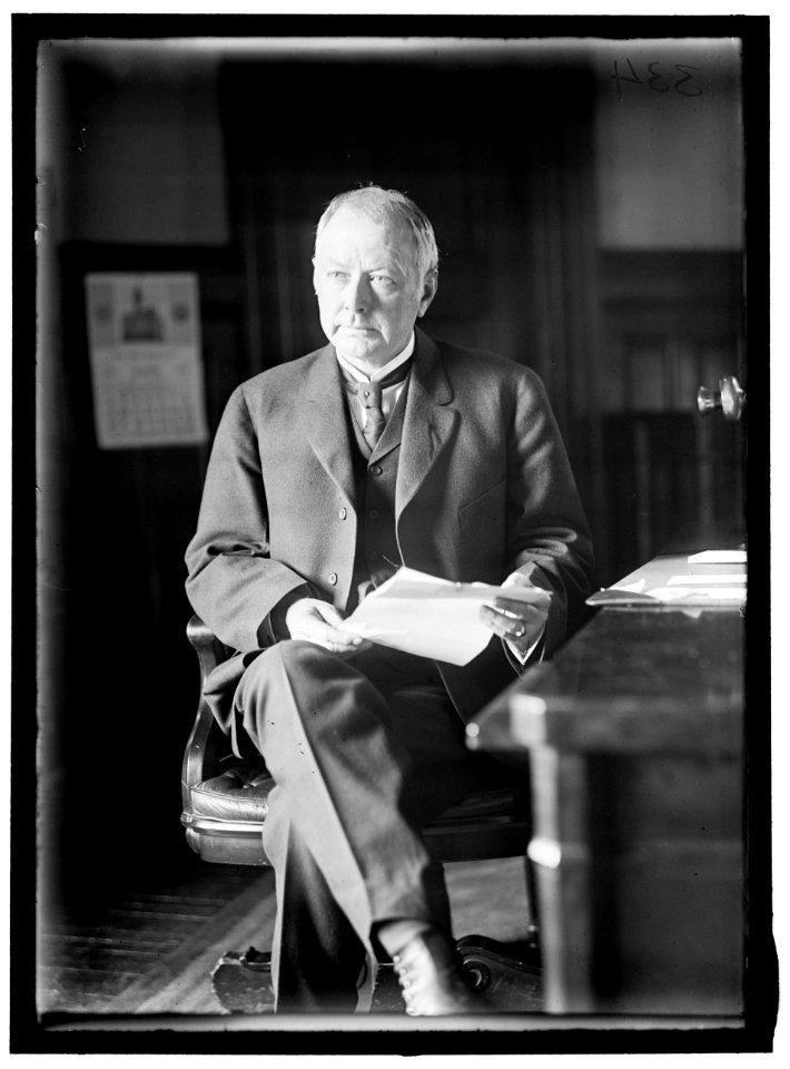 BURLESON, ALBERT SIDNEY. REP. FROM TEXAS, 1899-1913; POSTMASTER GENERAL, 1913-1921. AT DESK, POST OFFICE DEPARTMENT LCCN2016864396