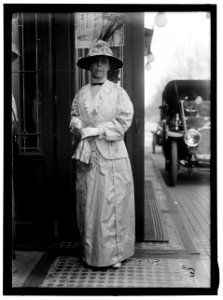 BURLESON, MRS. ALBERT SIDNEY MRS W. WILSON, 1ST BREAKFAST LCCN2016864480