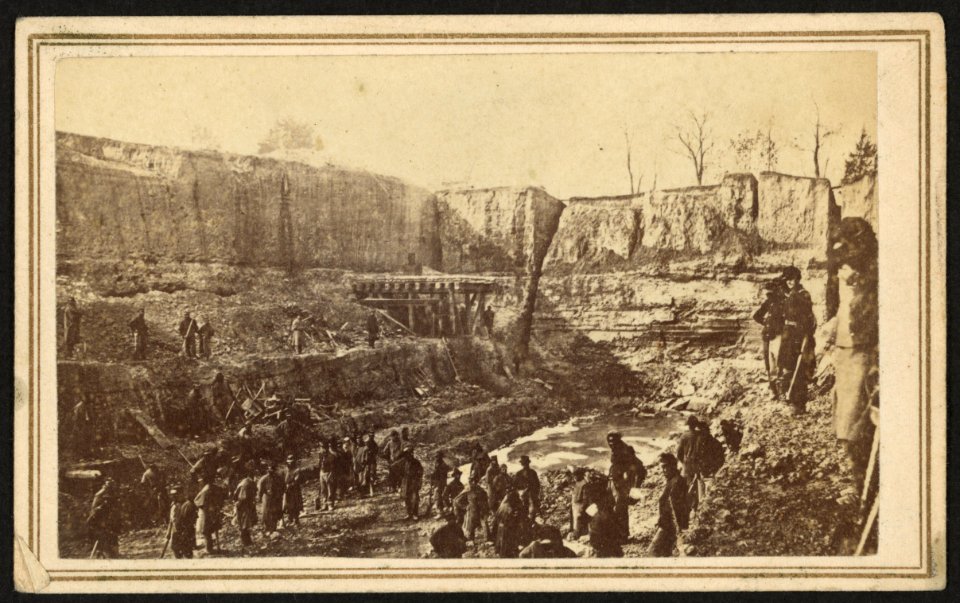 Butler's Dutch Gap Canal, James River, Virginia LCCN2010647755