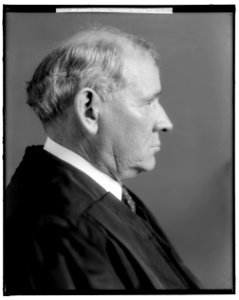 BUTLER, PIERCE. JUSTICE LCCN2016861481