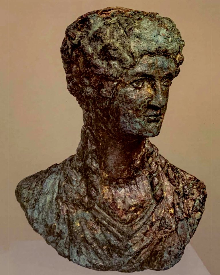 Busto in bronzo di Agrippina