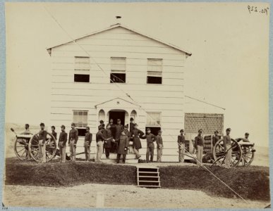 Bv't. Brig. General J. A. Hall and staff LCCN2013647599