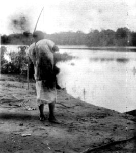 Bågskjutande indian. Lokal, Nordöstra Bolivia. Stam, Yuracáre. Bolivia - SMVK - 005551