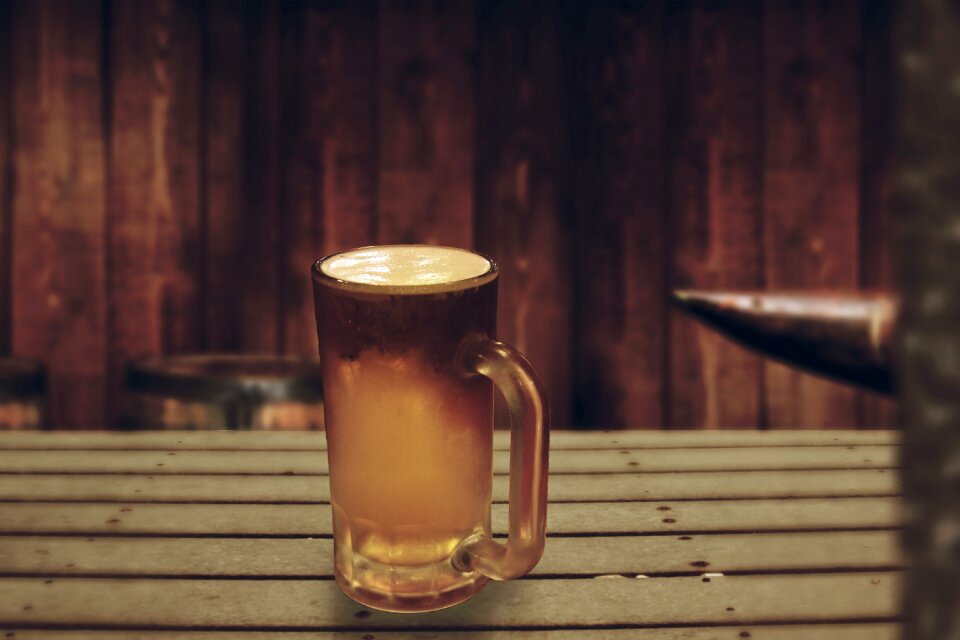 Drinks refreshing alcohol