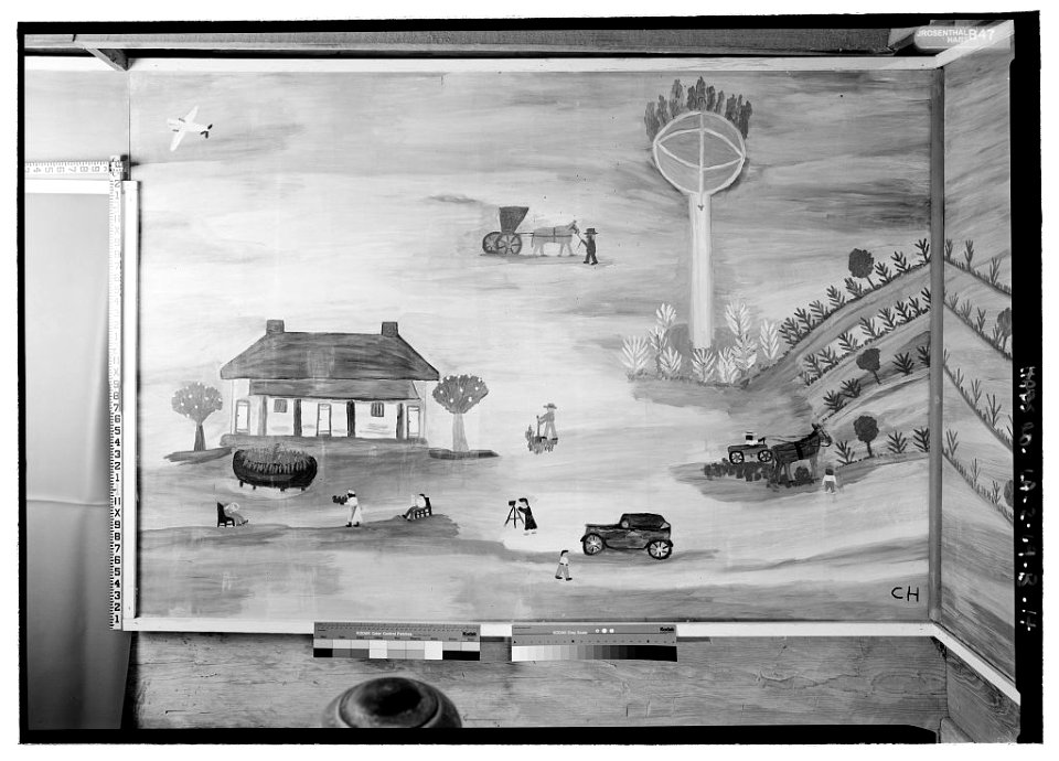 C Hunter mural detail - photo and airplane