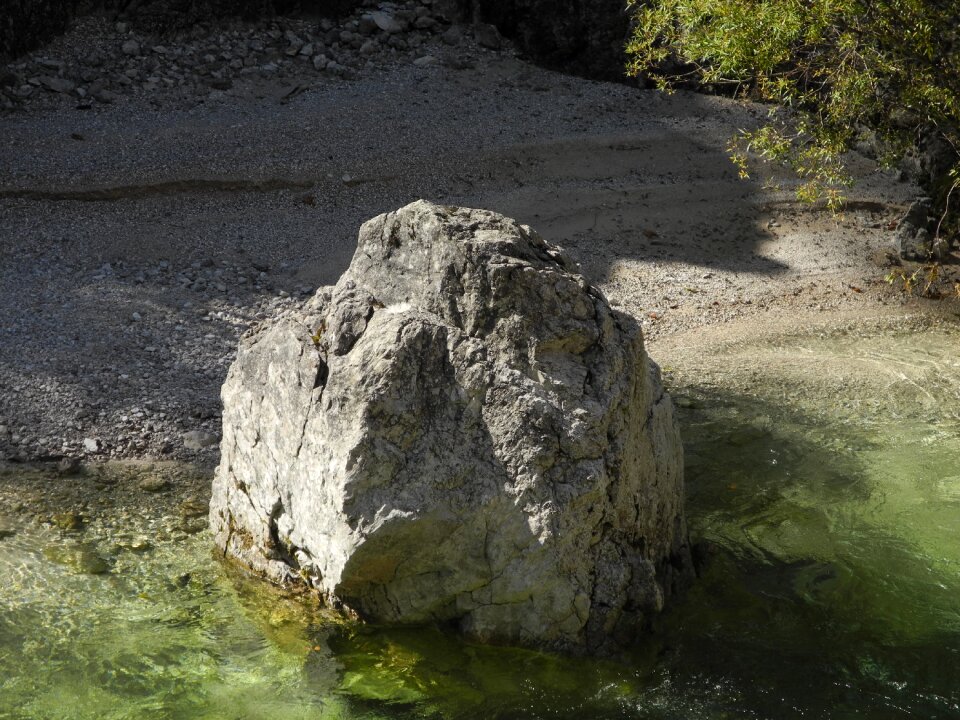 Rocks nature of course