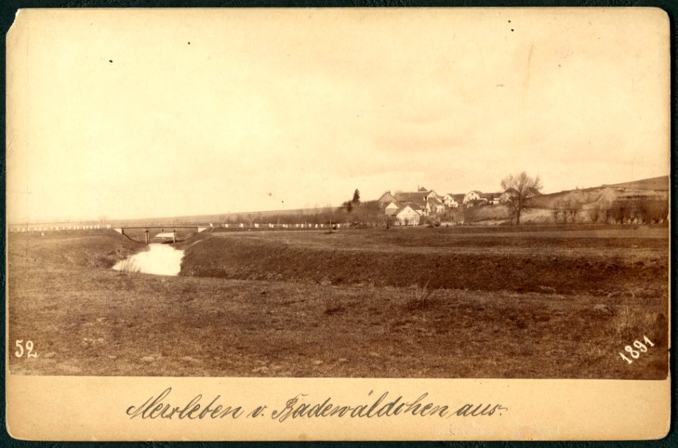 C. Bregazzi Langensalza KAB 052 Merxleben v. Badewäldchen aus, Bildseite Blick in Richtung Brücke über die Unstrut, mit laufender Nummer 52, Jahreszahl 1891 und Blindstempel