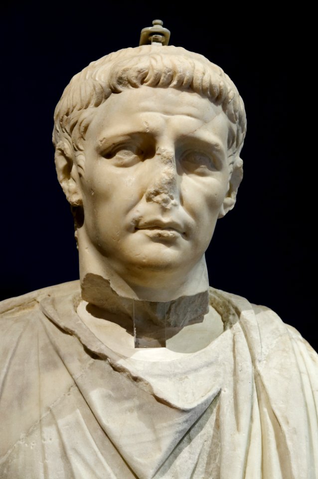 Claudius Domus Romana Mdina