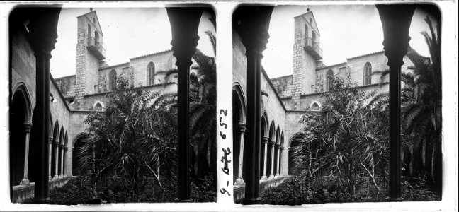 Claustre de la Mercè a Peralada