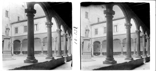 Claustre del Convent de Monti-sion