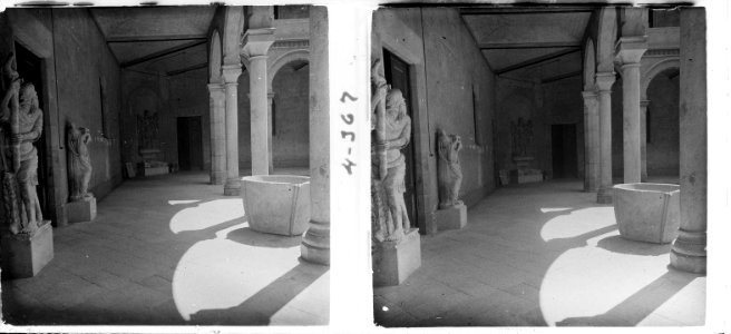 Claustre del museu diocesà de Barcelona