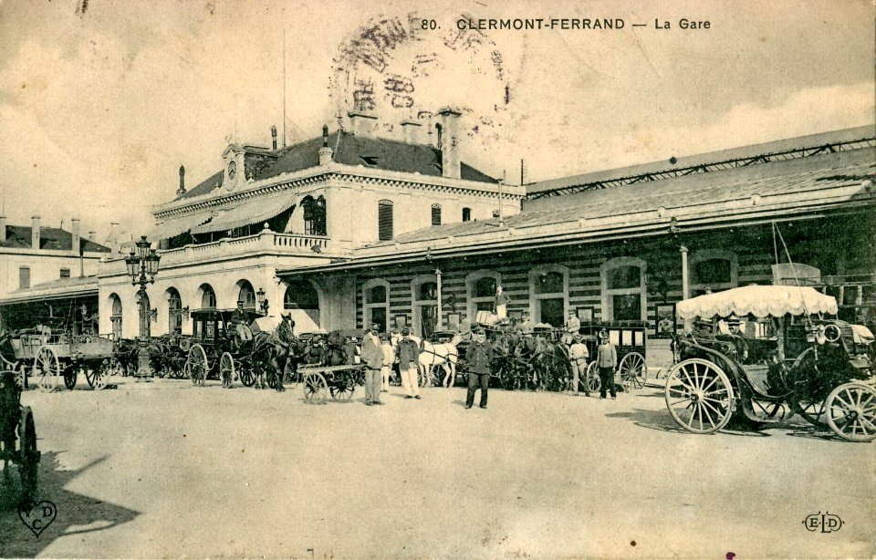 CLERMONT FERRAND - La gare