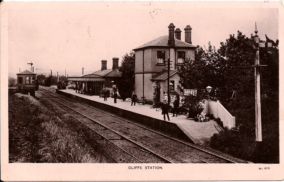 Cliffe Railway Station