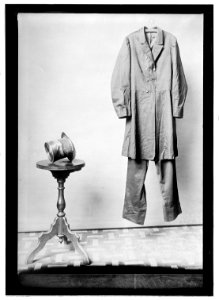 Clothing and hat LCCN2016821048