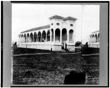 Club house race course, where Federal officers were confined, Charleston, S.C., April 1865 LCCN91482764
