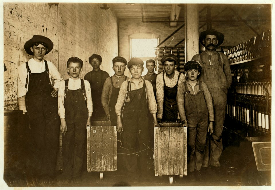 Clyde Cotton Mills, Newton, N.C. Doffers in the above mill. 50 operatives, 10 of them small boys and girls like these. LOC nclc.01547