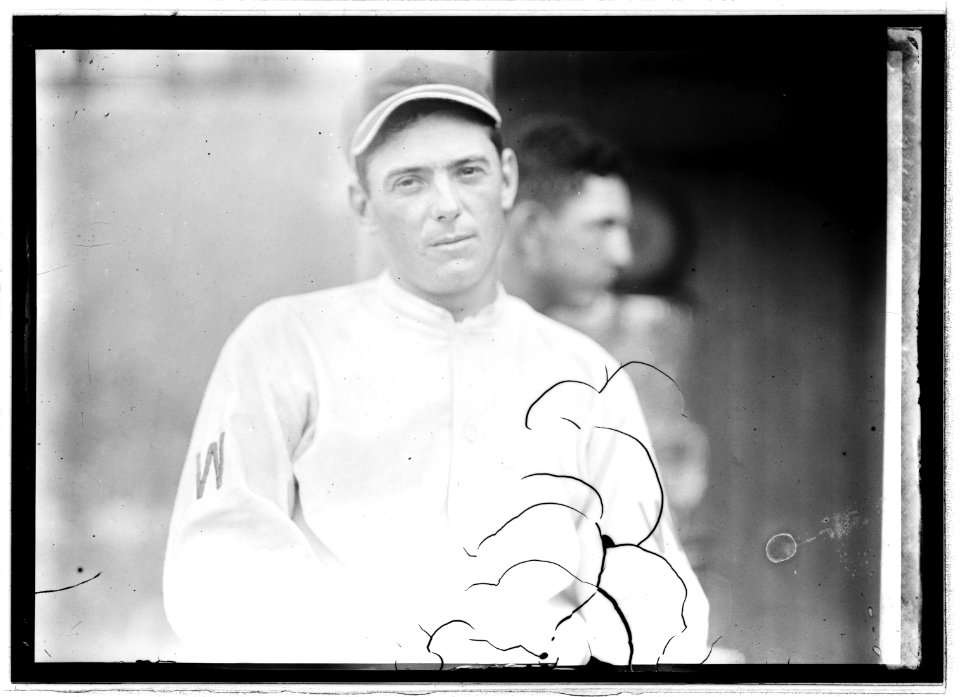 Clyde Milan, 1913 LCCN2016844640