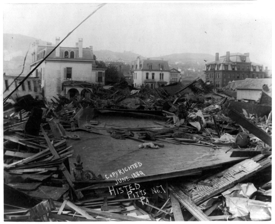Club House and Morrell Institute, Johnstown Flood, May 31st, 1889 3b26407u
