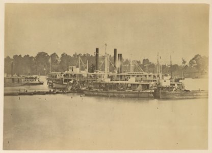 Cluster of supply boats at a pontoon bridge LCCN2013649044