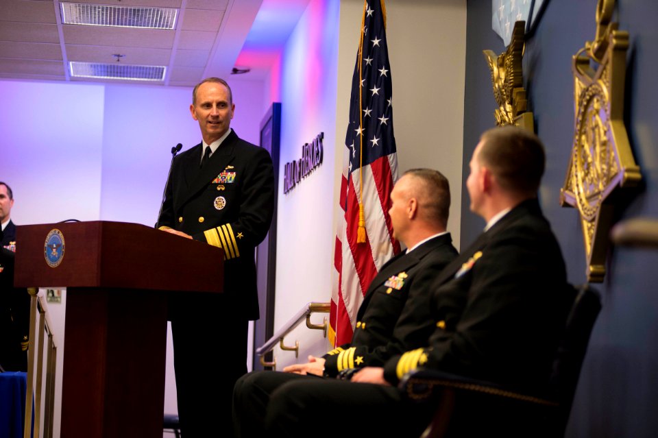 CNO Adm. Greenert speaks during an award ceremony. (8226341749)