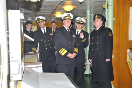 CNO visits Russian fleet 110415-N-ZB612-477